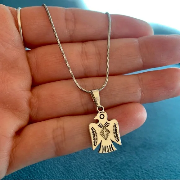 • NEW!  Dainty Thunderbird Choker • - Picture 8 of 12